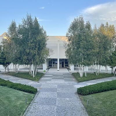 Accueil avec les jardins de École Supérieure de Santé de l’Institut Polytechnique de Porto 